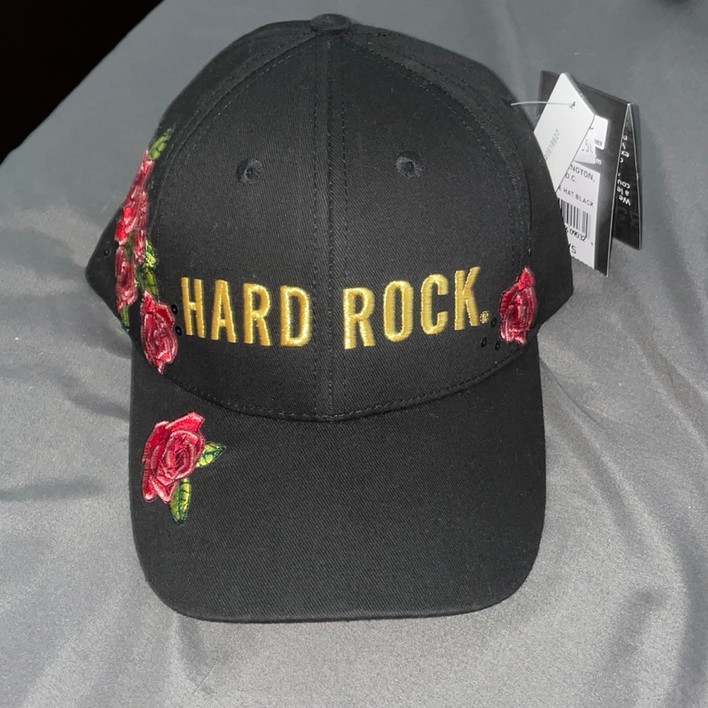 Hard Rock black hat with red roses